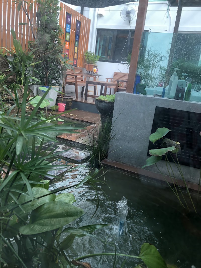 Bless Town Sukhumvit 50 - Bless Town Sukhumvit 50 662 Soi Sukhumvit 50, Khwaeng Phra Khanong, Khet Khlong Toei, Krung Thep Maha Nakhon 10260, Thailand