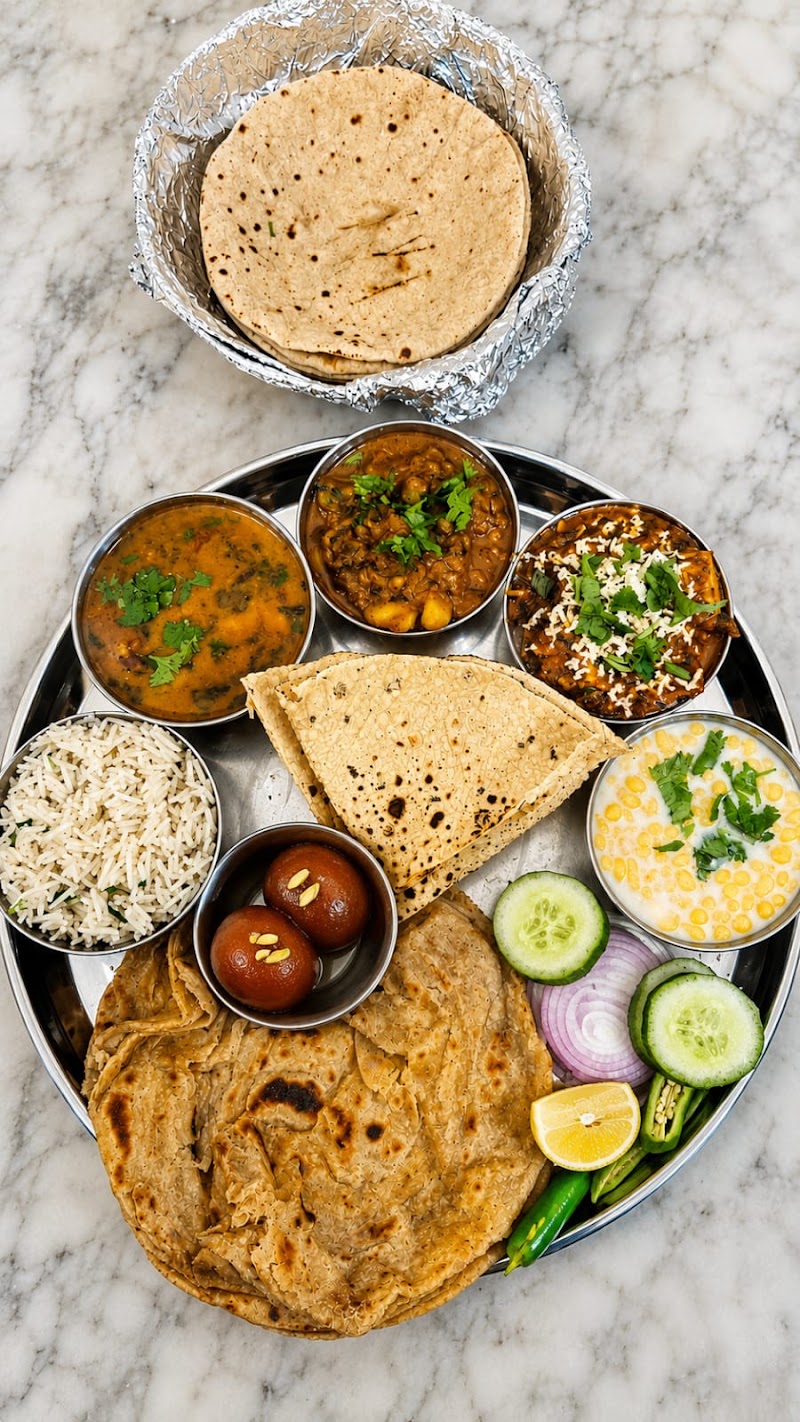 Manisha Restaurant pure veg. - Manisha Restaurant pure veg. 325, Ranthambhor Rd, near City Heart Hotel, Subhash Nagar, Saptar, Sawai Madhopur, Kutalpura Jatan Rural, Rajasthan 322001, India