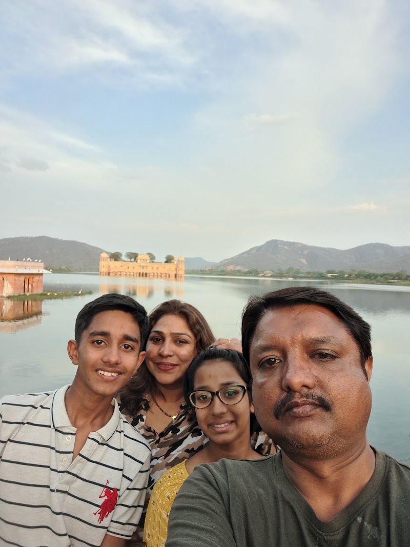 Hotel Jai Palace Jal Mahal - Hotel Jai Palace Jal Mahal, XR5V+F7V Oppsite Jal Mahal, Amer Rd, Gujarghati, Parasrampuri, Jaipur, Rajasthan 302002, India