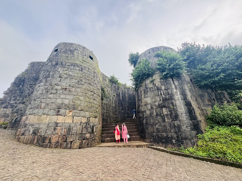 Rajhunsgad Fort. - Rajhunsgad Fort., Belagavi, Rajhansagad, Karnataka 590014, India