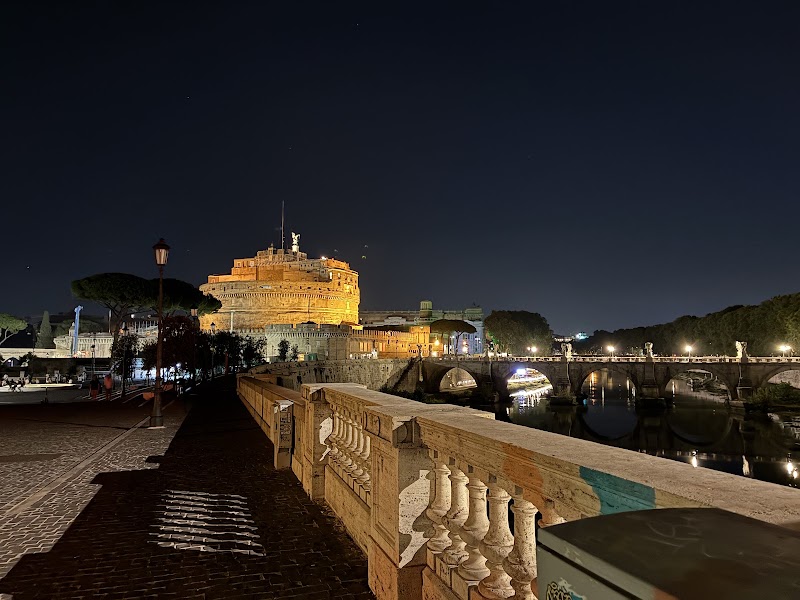 Rome Local Experience - Golf Cart Tours - Rome Local Experience - Golf Cart Tours, Via di S. Francesco a Ripa, 129, 00153 Roma RM, Italy