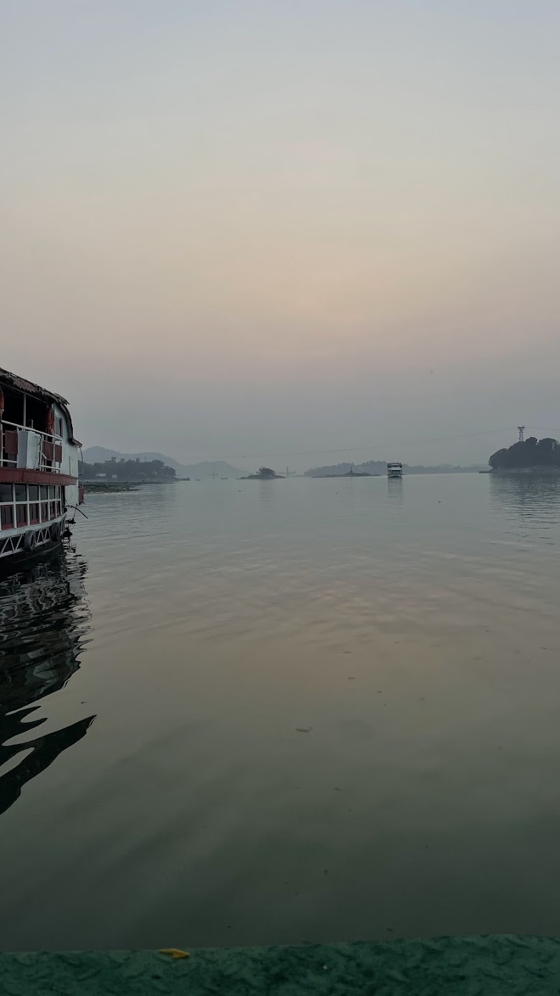 Guwahati River Cruise - Guwahati River Cruise near Hanuman Mandir, Uzan Bazar, Guwahati, Assam 781001, India