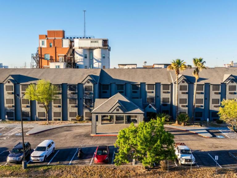 Days Inn by Wyndham San Antonio Downtown - Days Inn by Wyndham San Antonio Downtown 1025 S Frio St, San Antonio, TX 78207, USA
