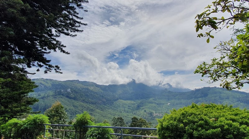 Mount Valley Resorts - Mount Valley Resorts near Pallivasal Tea Factory, PO, Pallivasal, Munnar, Kerala 685565, India