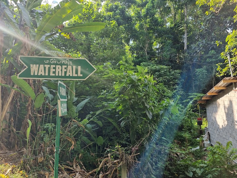 Kanto Lampo Waterfall - Kanto Lampo Waterfall Jl. Kanto Lampo Waterfall, Beng, Kec. Gianyar, Kabupaten Gianyar, Bali 80513, Indonesia