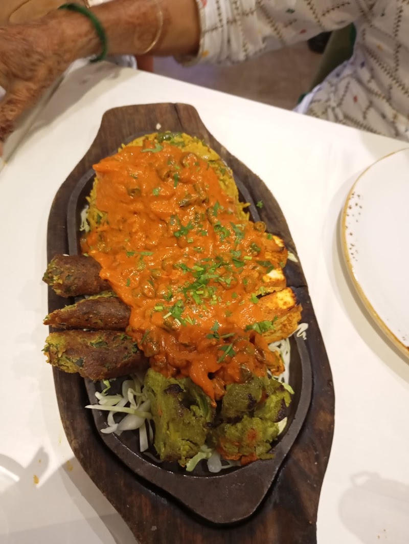 Landmark Restaurant Veg Diet - Landmark Restaurant Veg Diet Landmark Building, New Link Rd, Malad, Mithchowki, Evershine Nagar, Malad West, Mumbai, Maharashtra 400064, India
