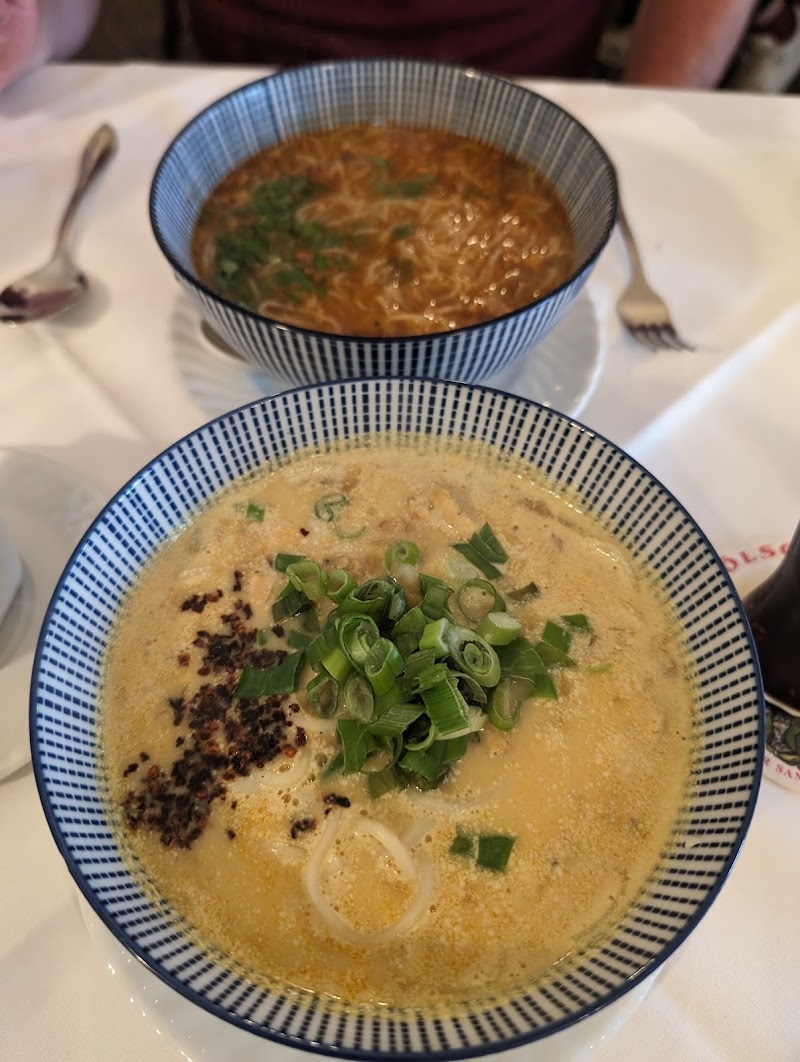Mandalay - Mandalay Brüsseler Str. 53, 50674 Köln, Germany