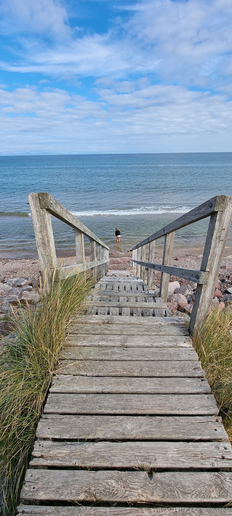 Findhorn Beach - Findhorn Beach, Dunes Rd, Forres IV36 3YQ, UK