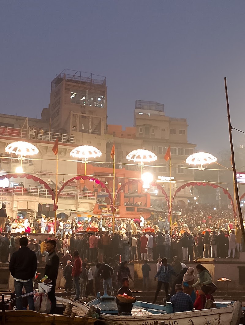 Dashashwamedh Ghat - Dashashwamedh Ghat Sector 4, Daraganj, Prayagraj, Uttar Pradesh 211006, India