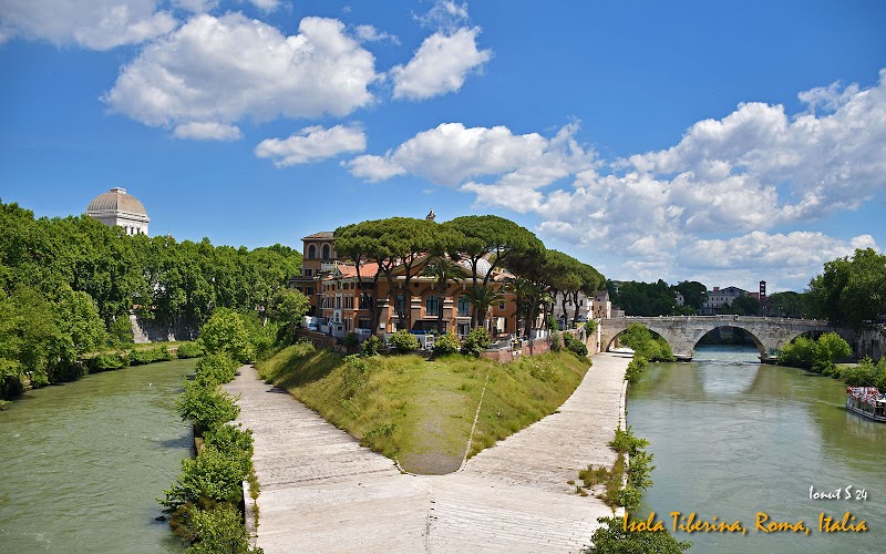 Tiber Island - Tiber Island, Rome, Metropolitan City of Rome Capital, Italy