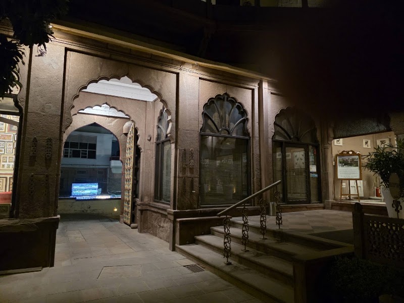 Indique Restaurant & Bar - Indique Restaurant & Bar Pal Haveli, near Clock Tower Road, Pal Haveli, Ghantaghar, Gulab Sagar, Jodhpur, Rajasthan 342001, India