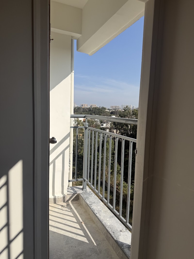 HomeSlice Sarjapur - 1BHK Serviced Apartment