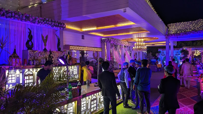 Vatika Premier Hotel - Vatika Premier Hotel Bailey Rd, opposite Indian Oil Petrol Pump Rupaspur Thana, Kaliket Nagar, Patna, Bihar 801503, India