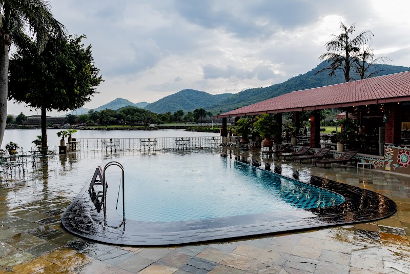 Shikarbadi Hotel - Shikarbadi Hotel, Goverdhan Vilas, Sector 14, Hiran Magri, Udaipur, Gordhan Vilas Rural, Rajasthan 313001, India