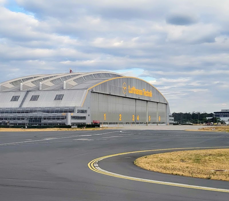 Lufthansa Technik AG - Lufthansa Technik AG Cargo City Süd 527, 60549 Frankfurt am Main-Frankfurt-Süd, Germany