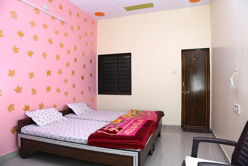 Hotel Triveni Darshan - Hotel Triveni Darshan, Triveni Sangam, Gita Mandir Road, Somnath, VCP6+22J, Ram Mandir Rd, Prabhas Patan, Gujarat 362268, India