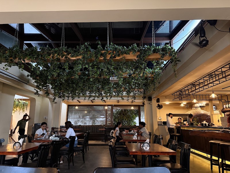La Gioia - La Gioia 1085, 12th Main Rd, HAL 2nd Stage, Doopanahalli, Indiranagar, Bengaluru, Karnataka 560008, India