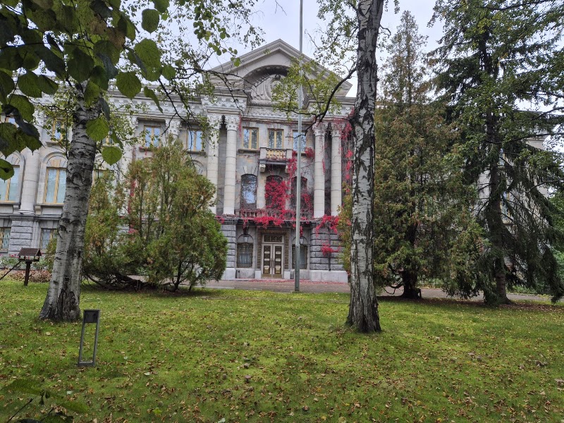 Embassy of the Russian Federation - Embassy of the Russian Federation, Tehtaankatu 1 B, 00140 Helsinki, Finland