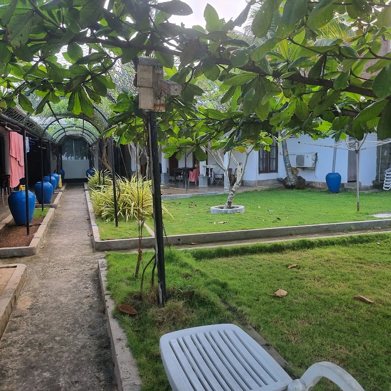 Sira's Chalets and Tour Operator