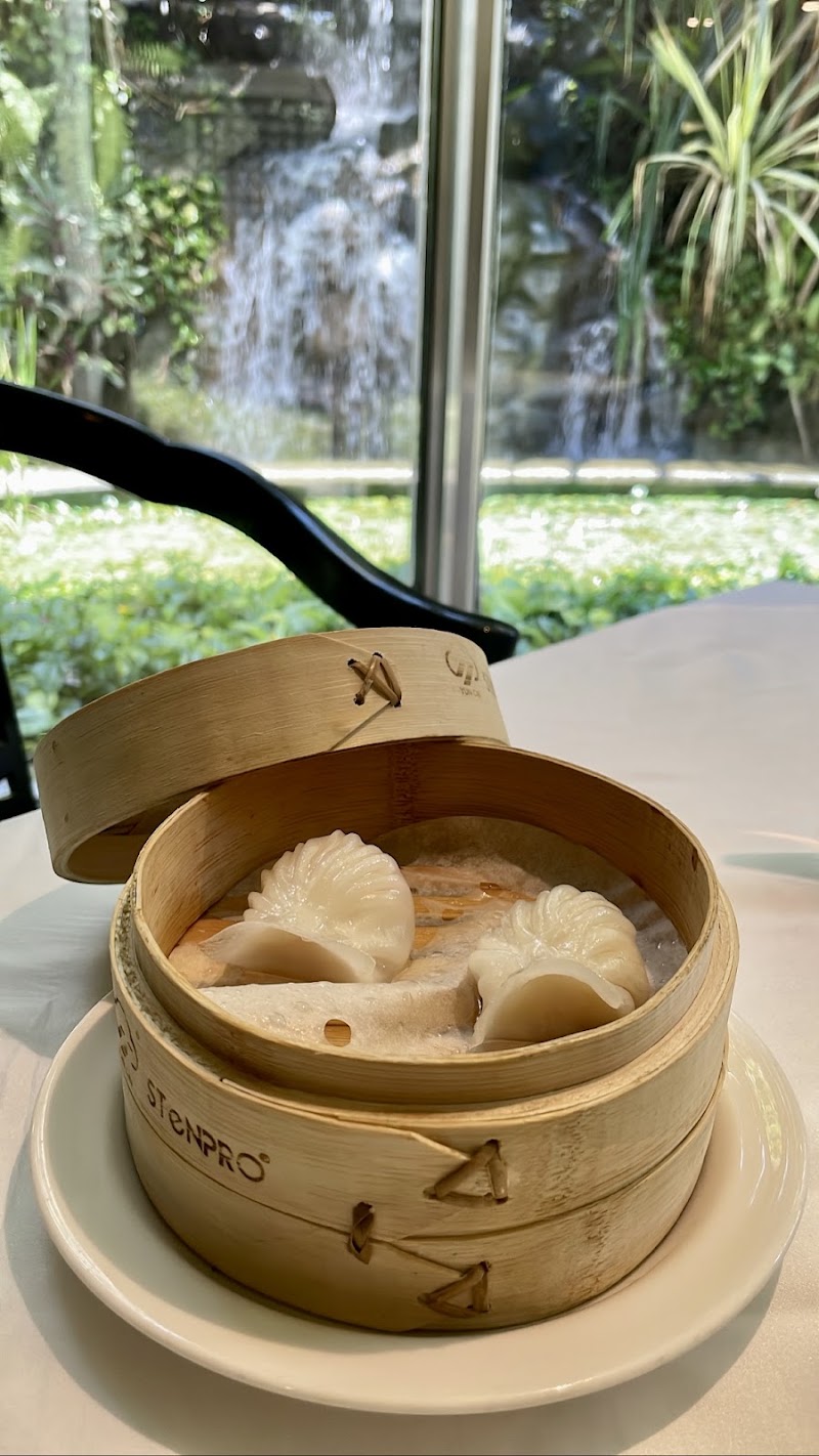 The Great Wall - Chinese Speciality Restaurant - The Great Wall - Chinese Speciality Restaurant, The Leela, Sahar Airport Road, Andheri - Kurla Rd, nearby International Airport, Mariyyman Nagar, Greater Indra Nagar, Andheri East, Mumbai, Maharashtra 400059, India