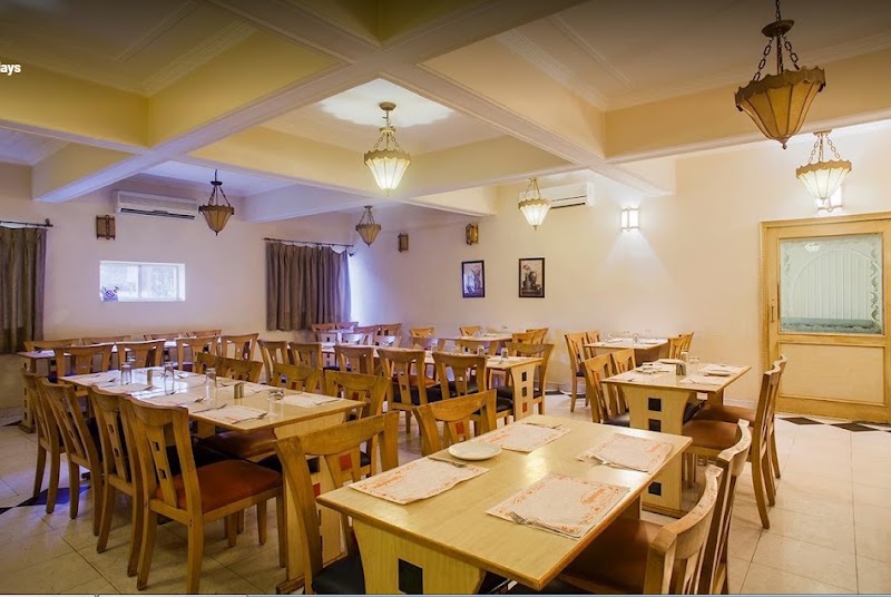 Hotel Shubham Holidays - Hotel Shubham Holidays, Gandhi Rd, Kishor Pura, Vrindavan, Uttar Pradesh 281121, India