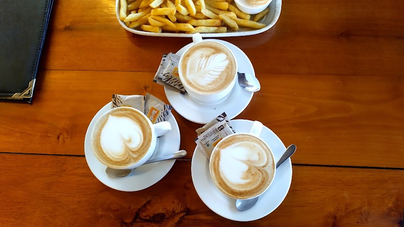 Cafe Kalimpong - Cafe Kalimpong E Main Rd, Kalimpong Khasmahal, Kalimpong, West Bengal 734301, India