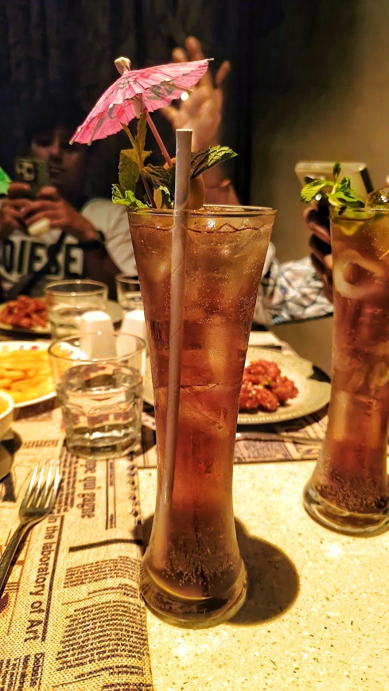 Mantra Dining Bar - Mantra Dining Bar Powai Plaza, Hiranandani Gardens, Sainath Nagar, Powai, Mumbai, Maharashtra 400076, India