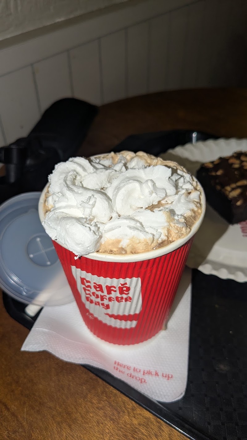Cafe Coffee day - Siddeshwara Petroleum - Cafe Coffee day - Siddeshwara Petroleum, Siddeshwara Petroleum NH - 4 Gollarahatti, Highway, Davangere, Honnur, Karnataka 577556, India