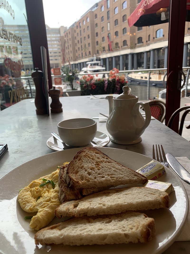 Café Rouge - St Katharine Docks - Café Rouge - St Katharine Docks, Tower Bridge House, 4 St Katharine's Way, London E1W 1BA, UK