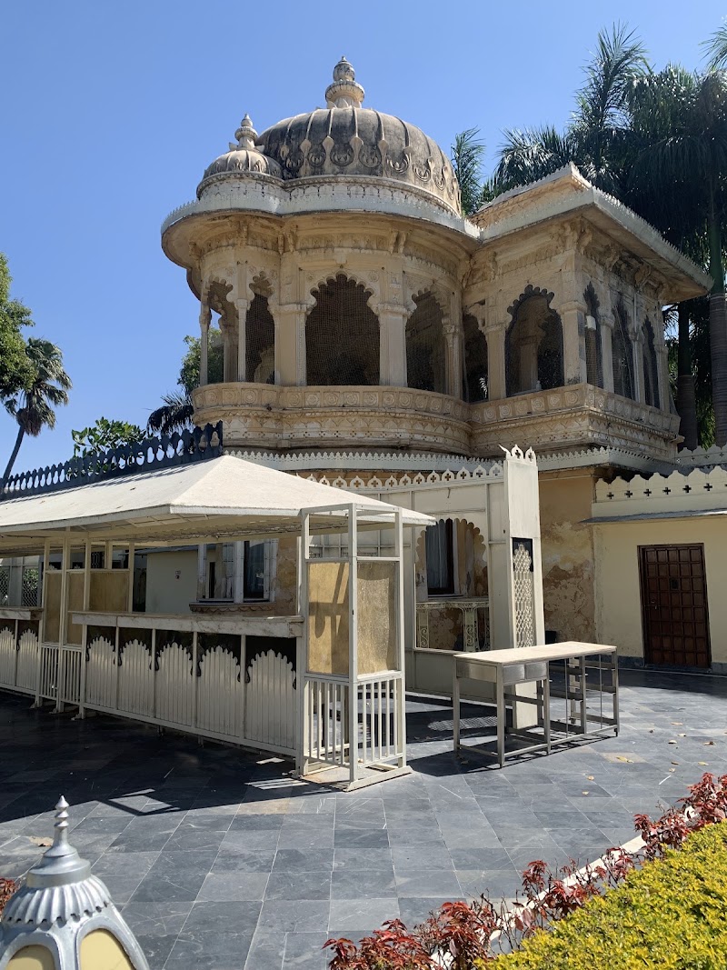 Jagmandir Gul Mahal - Jagmandir Gul Mahal HM9H+2H2, Pichola, Udaipur, Rajasthan 313001, India