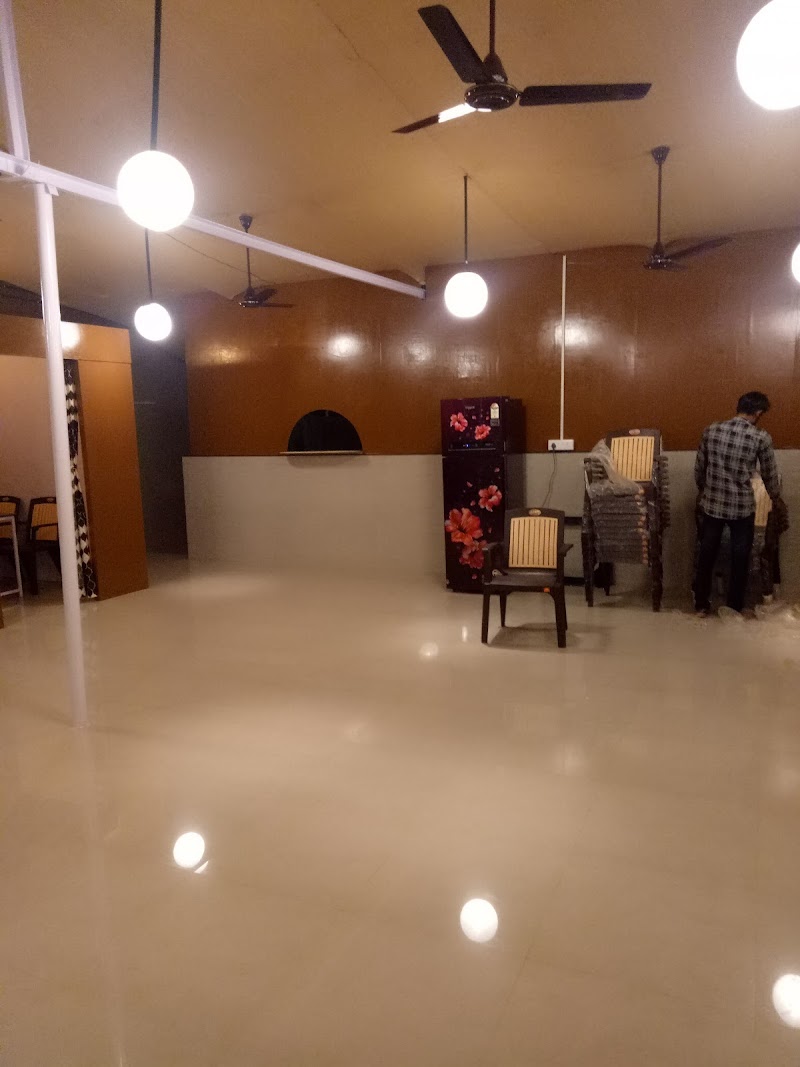 Hindusthan Pure Veg Restorant - Hindusthan Pure Veg Restorant, X2VX+63R, Gulem, Canacona, Goa 403702, India