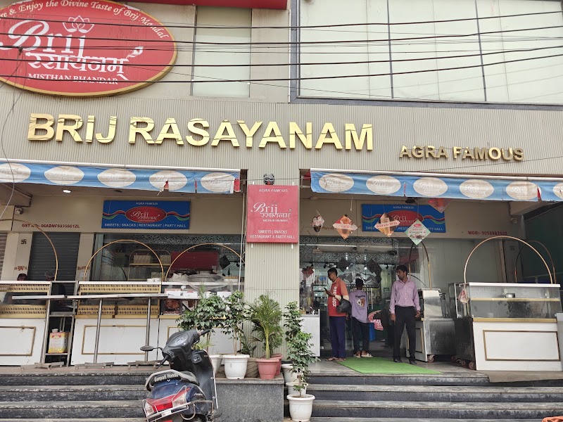 Brij Rasayanam Sweet Shop and Restaurant Gurgaon - Brij Rasayanam Sweet Shop and Restaurant Gurgaon C3P5+98C, Huda Colony, Sector 46, Gurugram, Haryana 122003, India