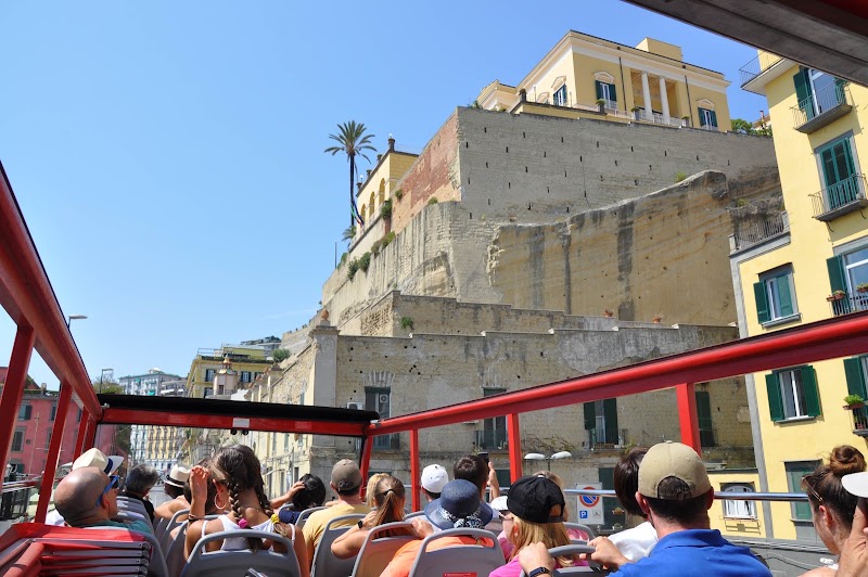 Naples City Sightseeing - Naples City Sightseeing, Largo Castello, P.za Municipio, 80100 Napoli NA, Italy