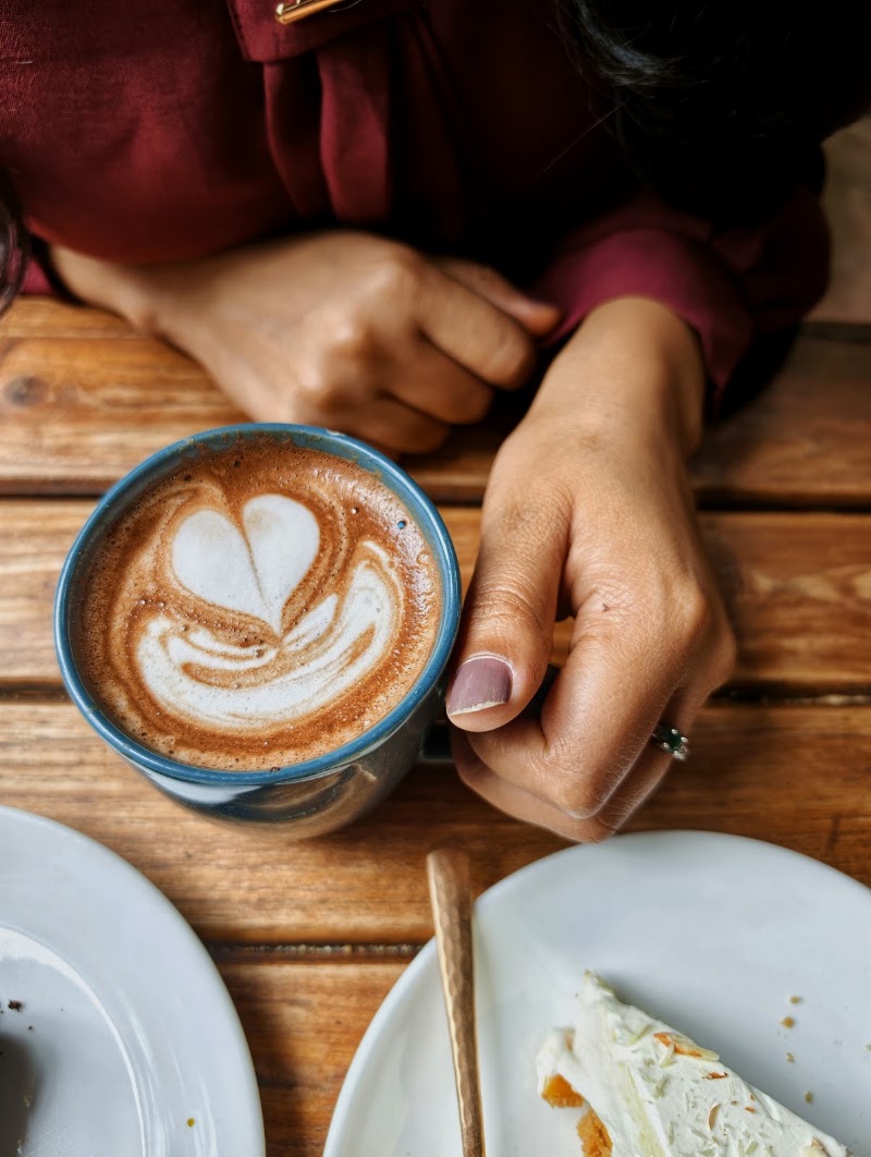 Silver Linings Cafe - Silver Linings Cafe Bir Colony Rd, Suja, Himachal Pradesh 176077, India