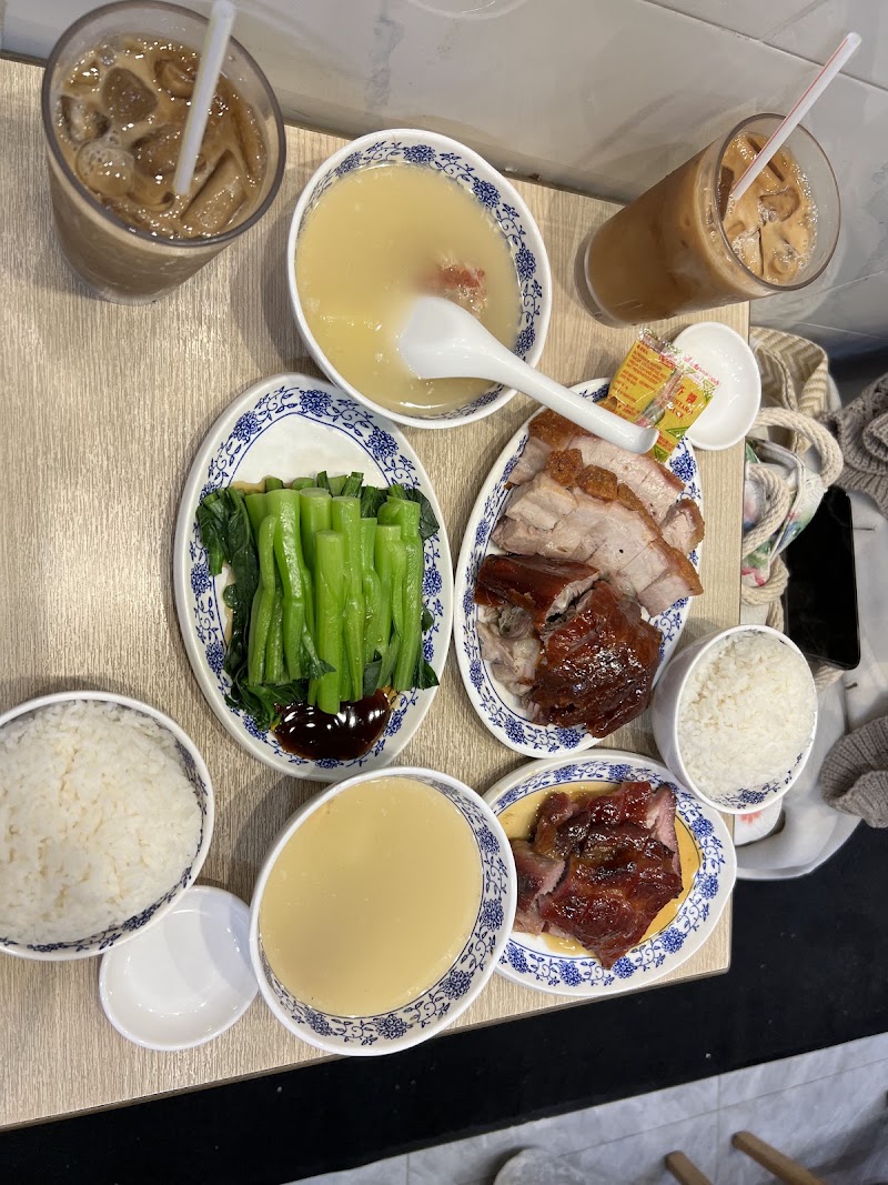 華勝燒鵝 - 華勝燒鵝 406-408d Des Voeux Road West, Des Voeux Rd W, Sai Wan, Hong Kong