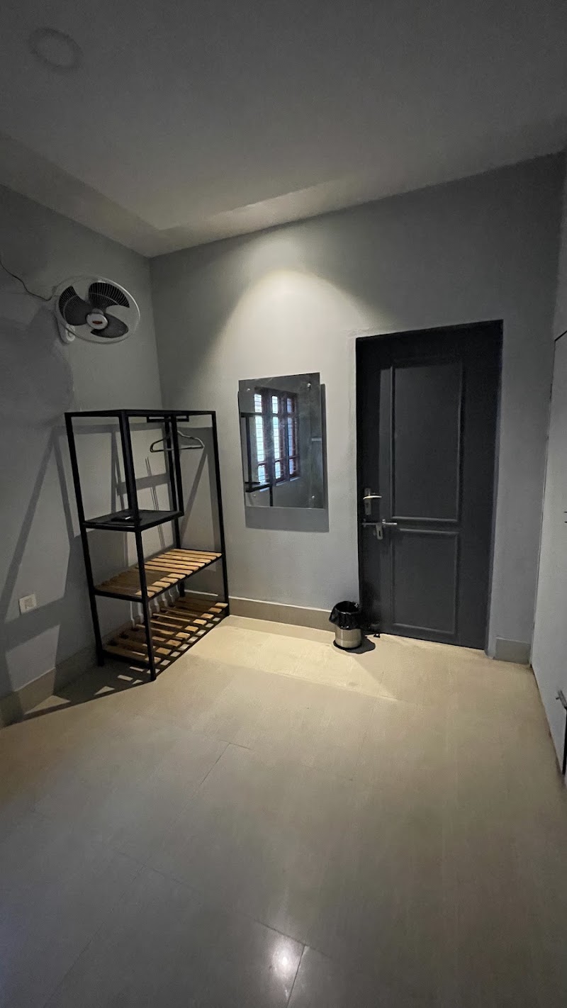 NEATFLIX AND CHILL - NEATFLIX AND CHILL saswat homes, Plot No: 516/1691, Biju Ln 3, Adarsh Vihar, Aryapalli, Patia, Bhubaneswar, Odisha 751024, India