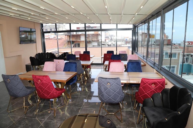 Grand Tower Hotel - Grand Tower Hotel, Saraç İshak, Tiyatro Cd. No:44, 34130 Fatih/İstanbul, Türkiye