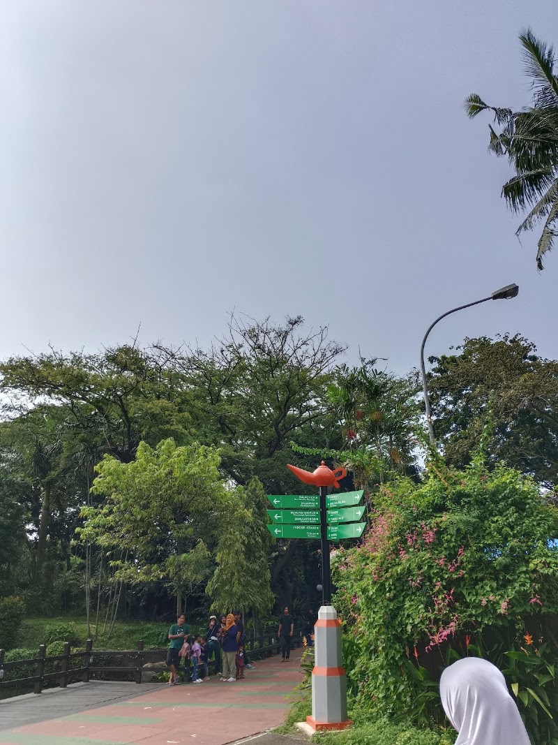 Baling Baling - Baling Baling Jl. Lodan Timur No.4, RW.10, Ancol, Kec. Pademangan, Jkt Utara, Daerah Khusus Ibukota Jakarta 14430, Indonesia