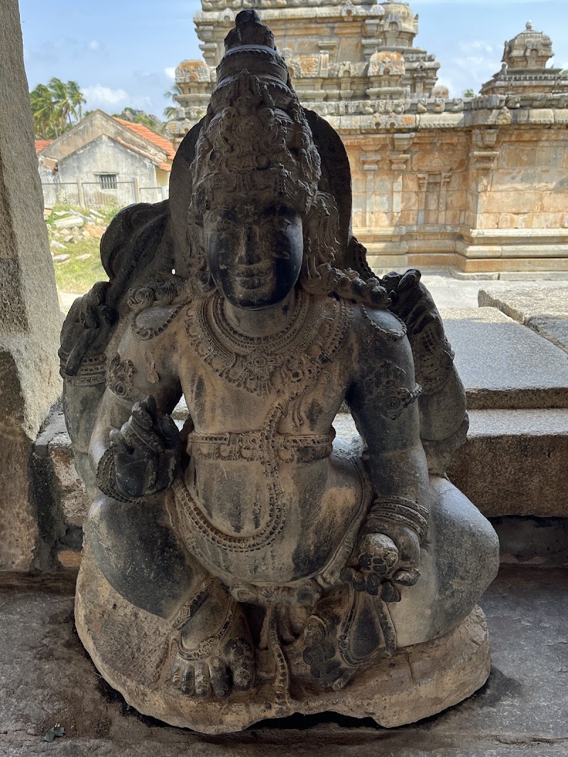 Sri Panchakuta Basadi Sri Atishaya Kshetra - Sri Panchakuta Basadi Sri Atishaya Kshetra, VJ9M+3F7, Kambadahalli, Karnataka 571802, India