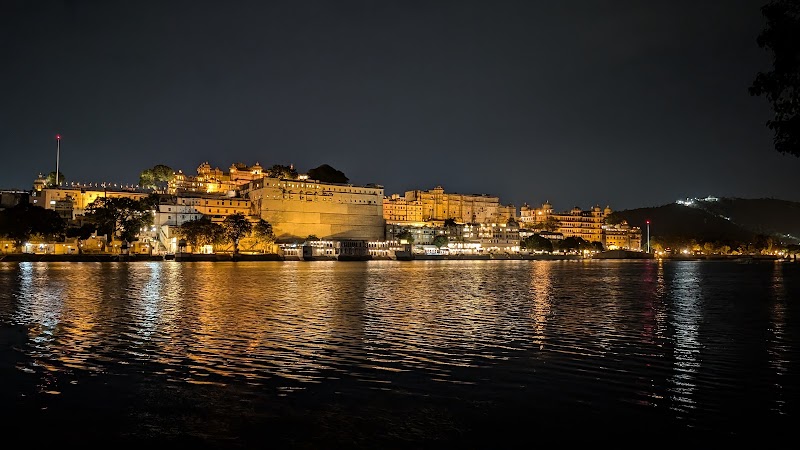 UPRI MANZIL ROOFTOP RESTAURANT BY STORICA STAYS - UPRI MANZIL ROOFTOP RESTAURANT BY STORICA STAYS 47,Punch Devri Marg, Out Side, Hanuman Ghat, Ambrai Rd, Chand Pole, Ambamata, Udaipur, Rajasthan 313001, India