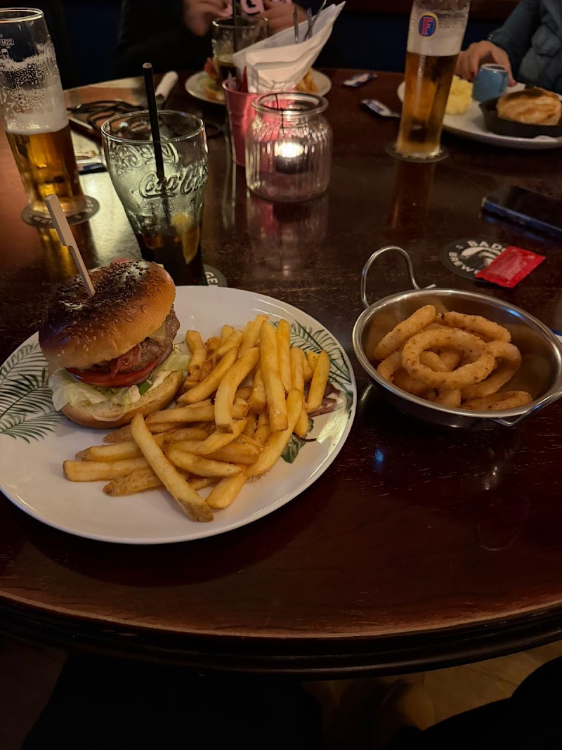 The Monkey Puzzle - The Monkey Puzzle 30 Southwick St, Tyburnia, London W2 1JQ, UK