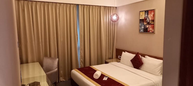 The Byke Business - Delotel | (Pan India Pure Veg Hotel Chain) - The Byke Business - Delotel | (Pan India Pure Veg Hotel Chain) Chandavarkar Rd, Sundar Nagar, Borivali, Mumbai, Maharashtra 400092, India