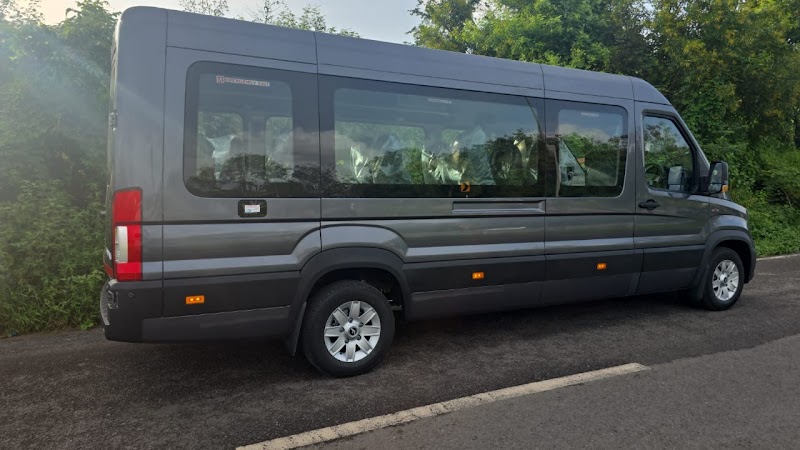 Green Goa Cabs - Calangute Goa - Green Goa Cabs - Calangute Goa, H.No-52/B, Maddo Waddo, Calangute, Goa 403516, India