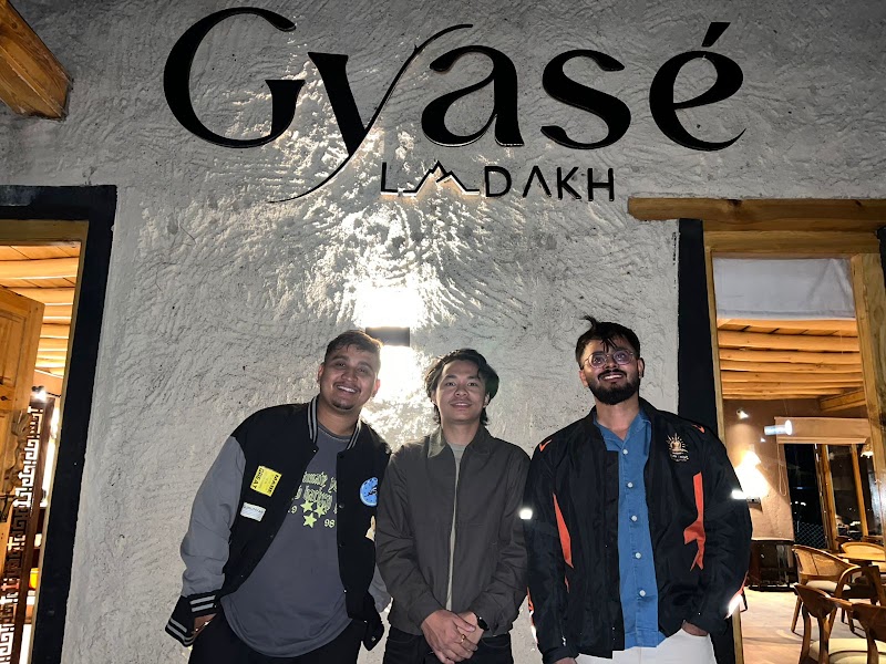 Gyase cafe & restaurant - Gyase cafe & restaurant GH road, near sonam wanchuk stadium, Leh, 194101