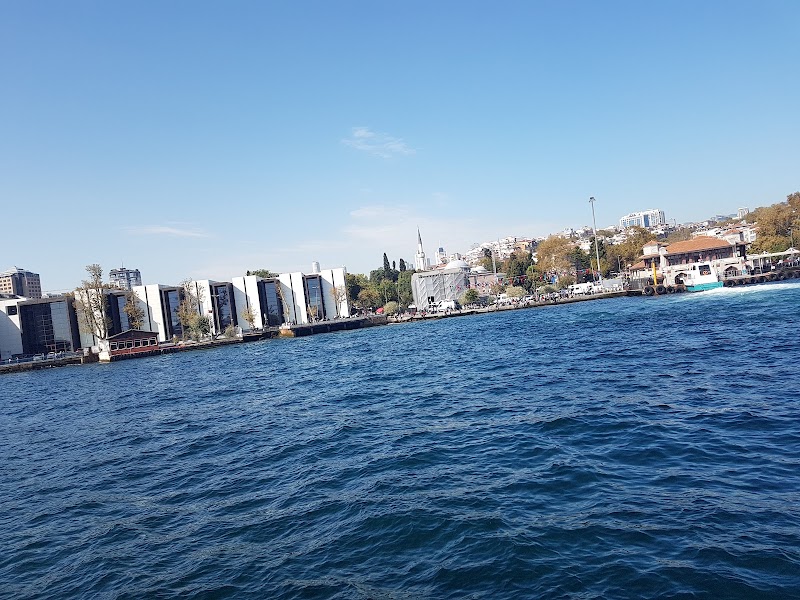 Kabataş - Kabataş, Tomtom, 34433 Beyoğlu/İstanbul, Türkiye