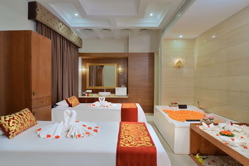 Radisson Hotel Chandigarh Zirakpur - Radisson Hotel Chandigarh Zirakpur, Patiala Road, Village Nabha, Green Enclave Road, Zirakpur, Nabha, Punjab 140603, India