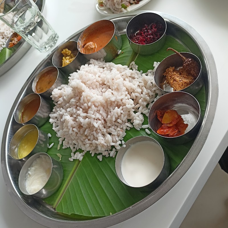 Surya Restaurant Aluva - Surya Restaurant Aluva Salem Kochi National Highway, Service Rd, Pulinchode Junction, Kunnathery Thikavu, Aluva, Kerala 683101, India
