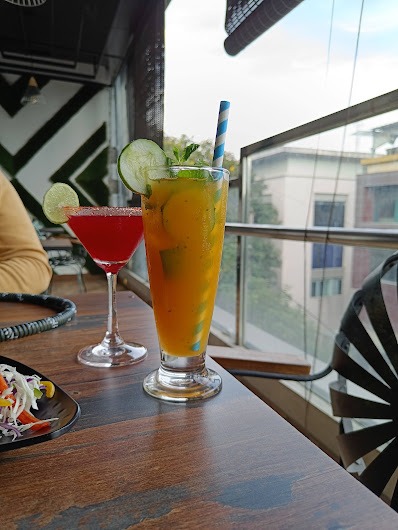 TOP ACE CAFE - TOP ACE CAFE 2ND AND 3RD FLOOR, 74, Jyoti Nivas College Rd, 5th Block, Koramangala, Bengaluru, Karnataka 560095, India