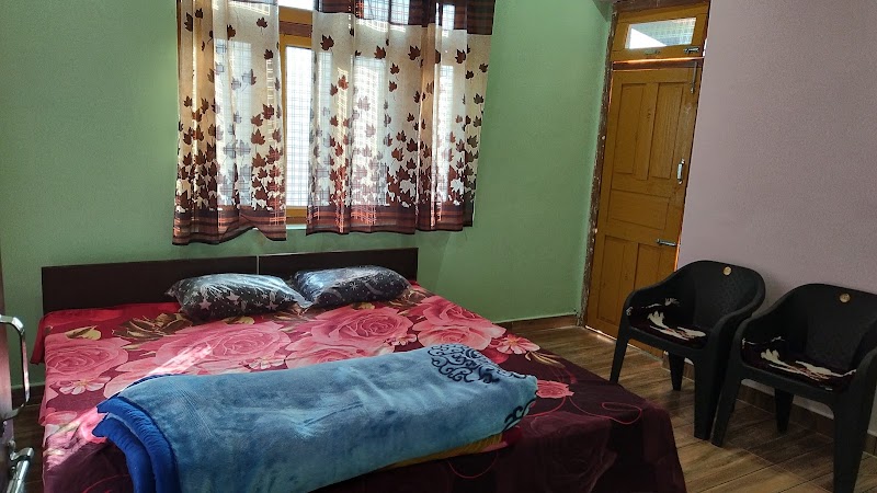 Bhavishya Darshan Home stay - Bhavishya Darshan Home stay Bhavishya Badri, road, village - Subhai, Joshimath, Uttarakhand 246443, India