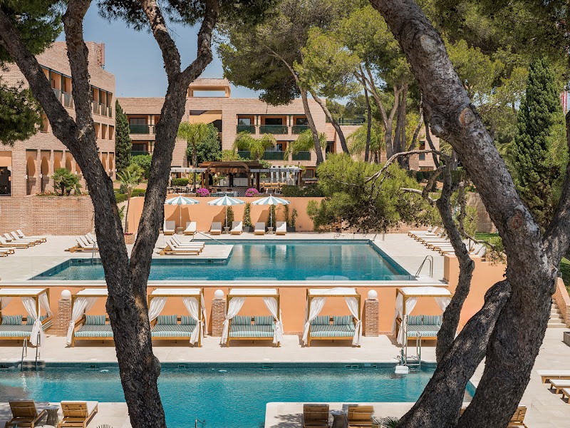 Gran Marbella Resort & Beach Club - Gran Marbella Resort & Beach Club Av. José Ribera, 25, 29604 Marbella, Málaga, Spain